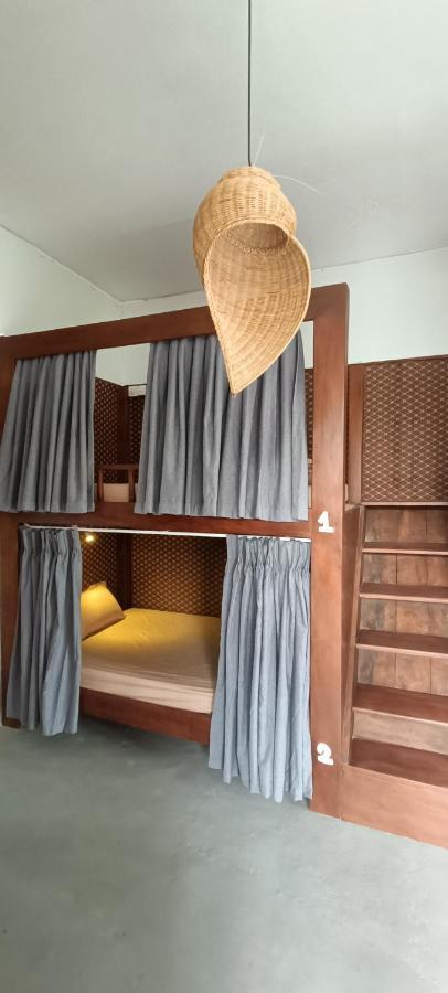 Yasis Surf Lodge Mirissa Εξωτερικό φωτογραφία