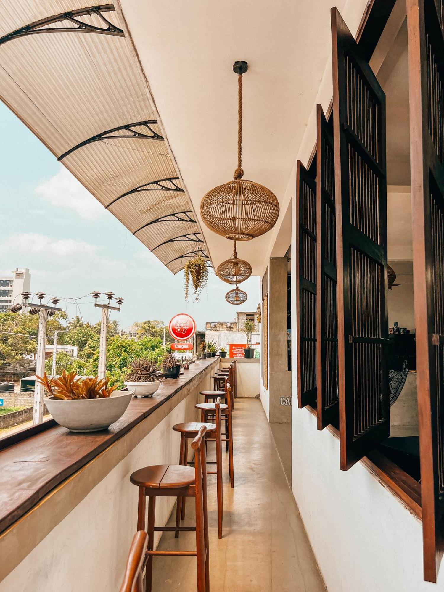 Yasis Surf Lodge Mirissa Εξωτερικό φωτογραφία